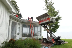 What to Expect During a Roof Replacement: A Day-by-Day Breakdown